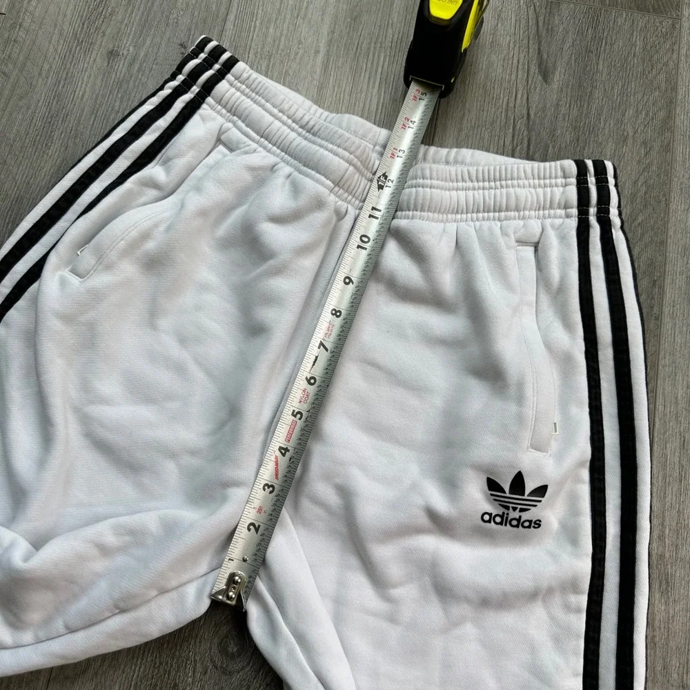 Adidas White Black Stripe Shorts L Baggy y2k cotton